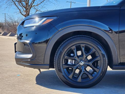 Certified 2025 Honda HR-V Sport image 8