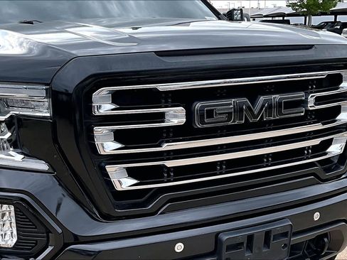 Used 2020 GMC Sierra 1500 SLT w/ SLT Premium Plus Package AWD/4WD image 27