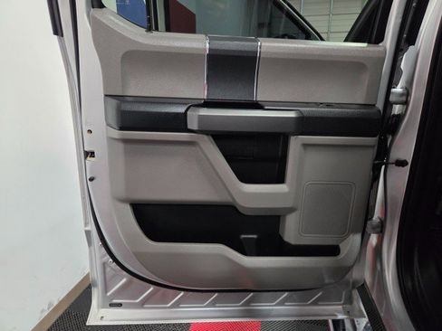 Used 2017 Ford F250 XLT w/ XLT Value Package image 34