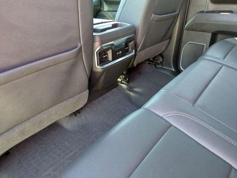 Certified 2023 GMC Sierra 1500 SLT w/ SLT Premium Package AWD/4WD image 30