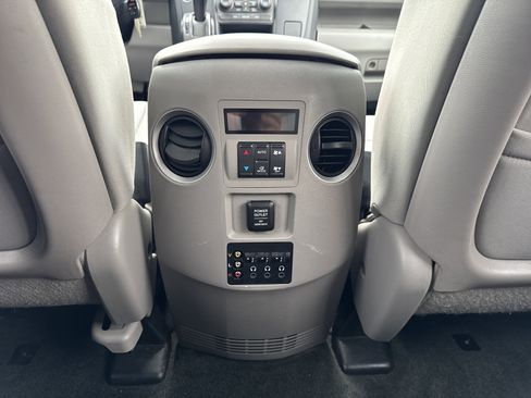 Used 2015 Honda Pilot SE image 16