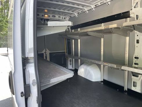 Used 2023 RAM ProMaster 3500 w/ Driver Convenience Group FWD image 11