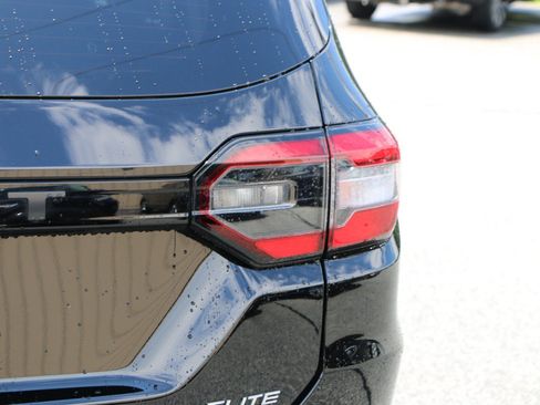 Used 2025 Honda Pilot Elite image 7