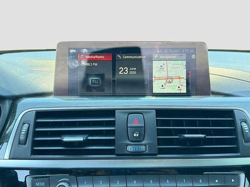 Used 2019 BMW 430i Gran Coupe xDrive w/ M Sport Package AWD/4WD image 29