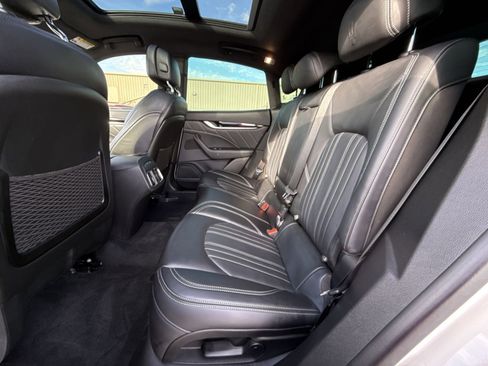 Used 2022 Maserati Levante GT image 25
