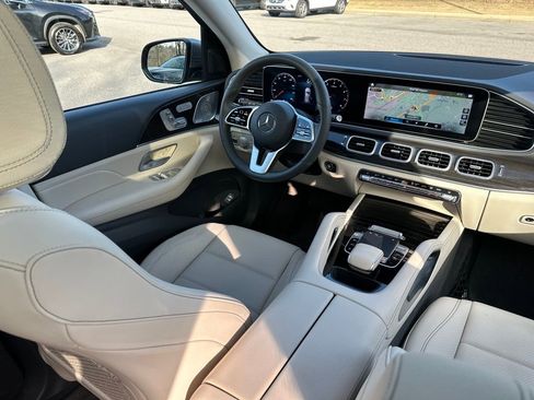 Used 2020 Mercedes-Benz GLE 350 4MATIC image 36