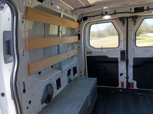 Used 2019 Ford Transit 250 130 Low Roof w/ Exterior Upgrade Package image 14