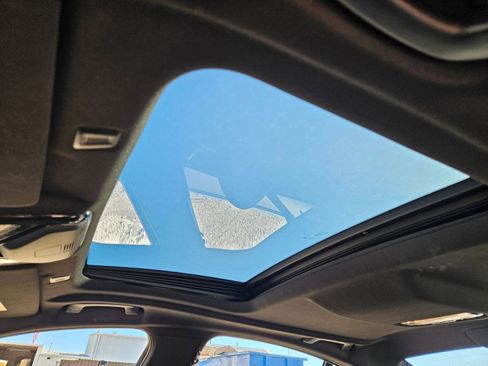 Used 2021 BMW 540i w/ Convenience Package image 24