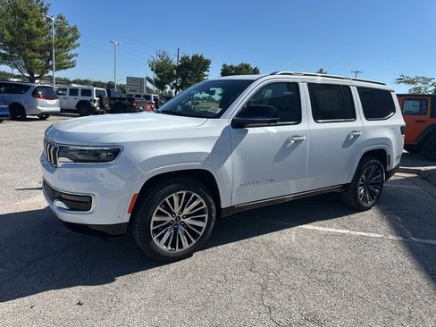 New 2025 Jeep Wagoneer Series II image 15