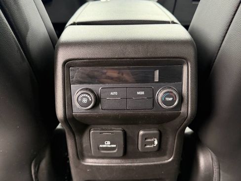 Used 2018 GMC Acadia SLT image 5