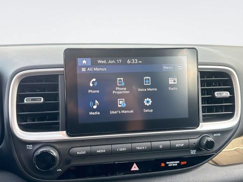 Used 2023 Hyundai Venue SEL w/ Cargo Package FWD image 20