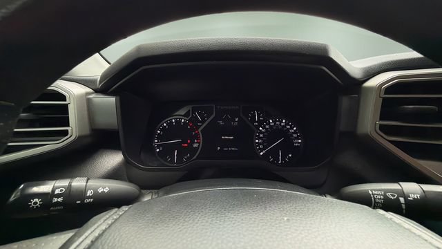 Used 2022 Toyota Tundra SR5 w/ Convenience Package RWD image 15