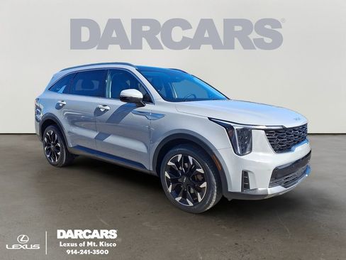 Used 2025 Kia Sorento EX w/ Panoramic Sunroof Package image 1