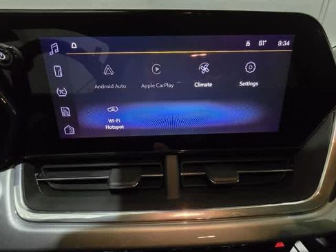 Used 2024 Chevrolet Trax LT FWD image 24