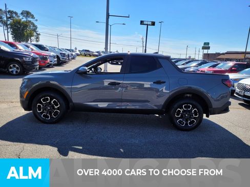 Used 2023 Hyundai Santa Cruz SEL image 3