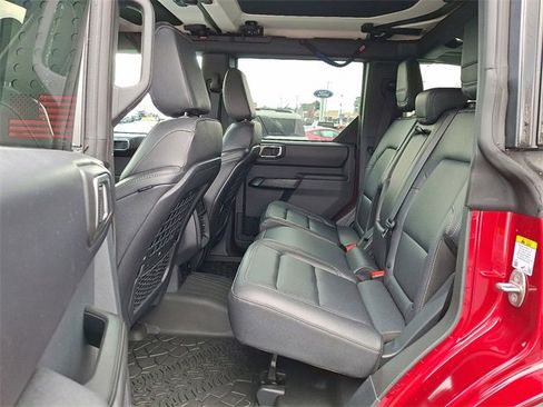 Certified 2025 Ford Bronco Badlands image 10