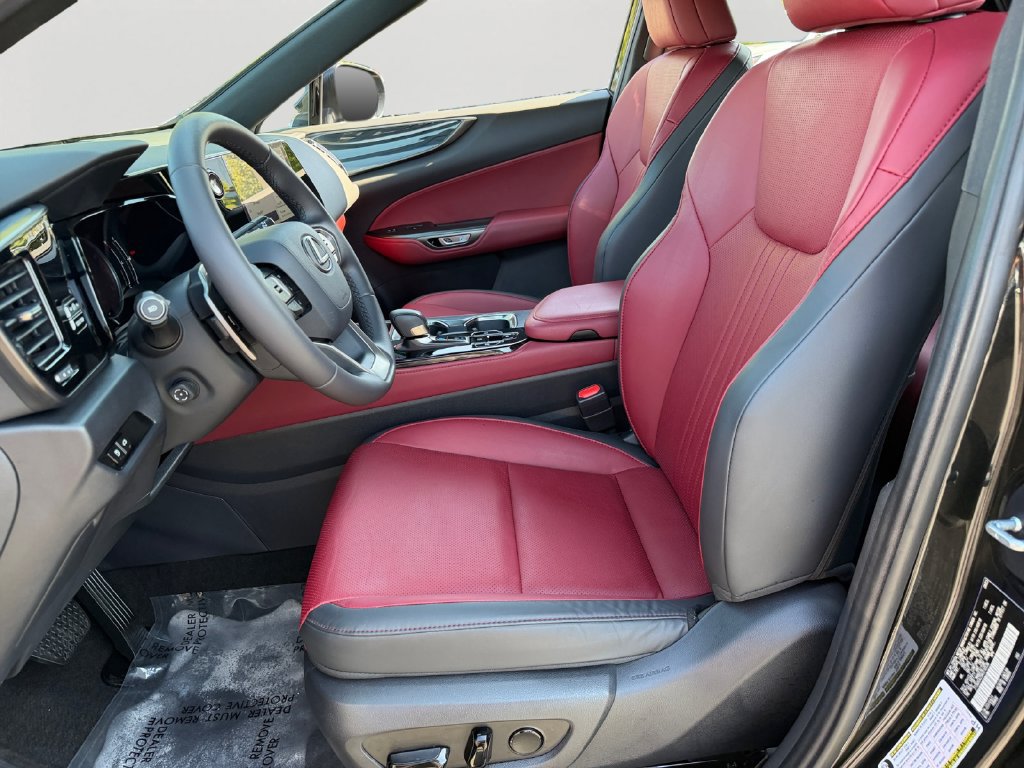 Certified 2024 Lexus NX 250 FWD w/ Towing Package (2000 Lbs) image 15