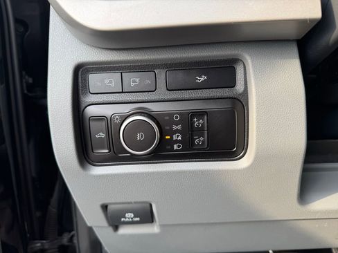 Used 2023 Ford F250 XLT w/ Tremor Off-Road Package image 21