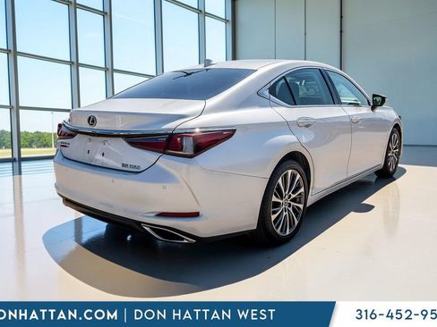 Used 2019 Lexus ES 350 w/ Premium Package FWD image 33