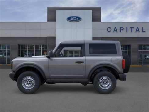 New 2025 Ford Bronco 2-Door image 3