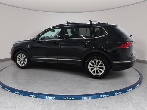 Used 2018 Volkswagen Tiguan SEL FWD image 8