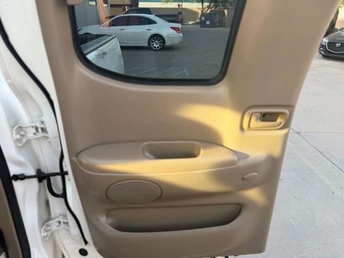 Used 2002 Toyota Tundra SR5 image 30