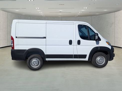 New 2026 RAM ProMaster 1500 w/ Convenience Group image 3