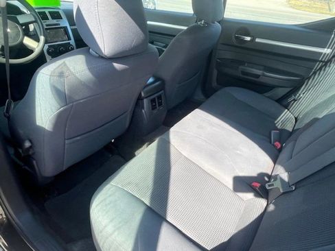 Used 2010 Dodge Charger SXT image 12