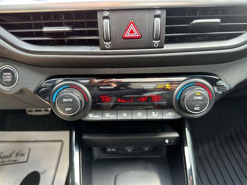 Used 2024 Kia Forte GT-Line w/ GT-Line Premium Package image 25