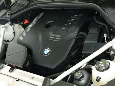 Used 2024 BMW X3 xDrive30i AWD/4WD image 9
