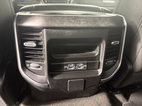 Used 2024 RAM 1500 Big Horn AWD/4WD image 15