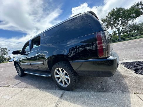 Used 2007 GMC Yukon XL Denali image 4