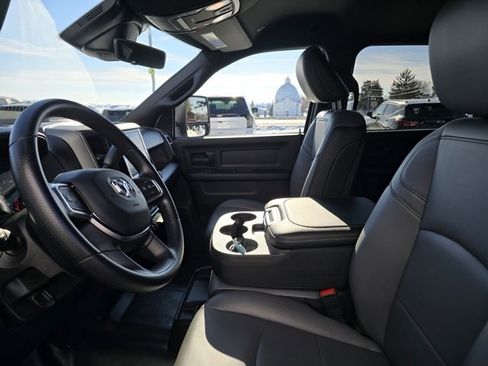 Used 2025 RAM 2500 Tradesman w/ Chrome Appearance Group image 22