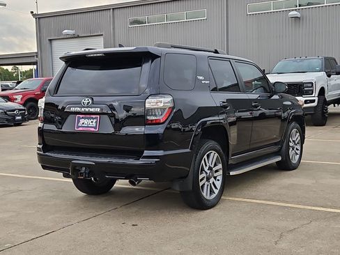 Used 2024 Toyota 4Runner TRD Sport w/ Technology Package AWD/4WD image 5