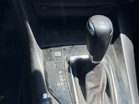 Used 2014 MAZDA MAZDA3 s Grand Touring w/ Technology Package FWD image 9