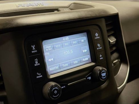 Used 2022 RAM 1500 Big Horn AWD/4WD image 16