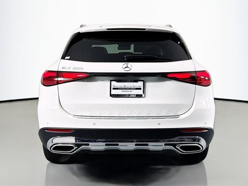 New 2026 Mercedes-Benz GLC 300 image 3