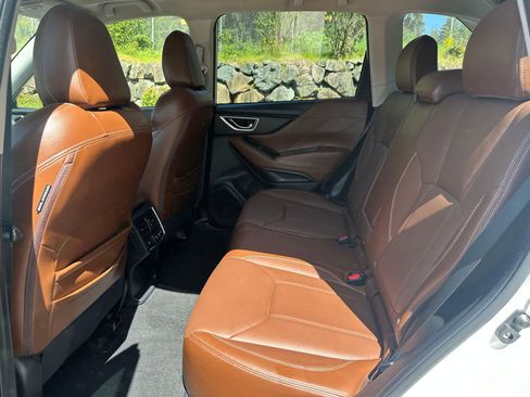 Used 2019 Subaru Forester Touring AWD/4WD image 10