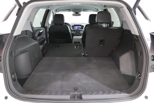 Used 2023 GMC Terrain SLT w/ Tech Package AWD/4WD image 33