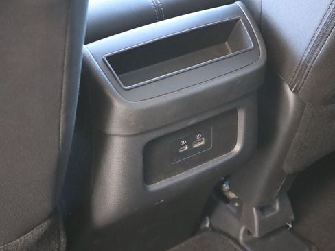 Used 2025 Nissan Pathfinder S FWD image 20