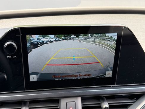 Certified 2026 Lexus UX 300h AWD w/ Accessory Package (2T) image 22