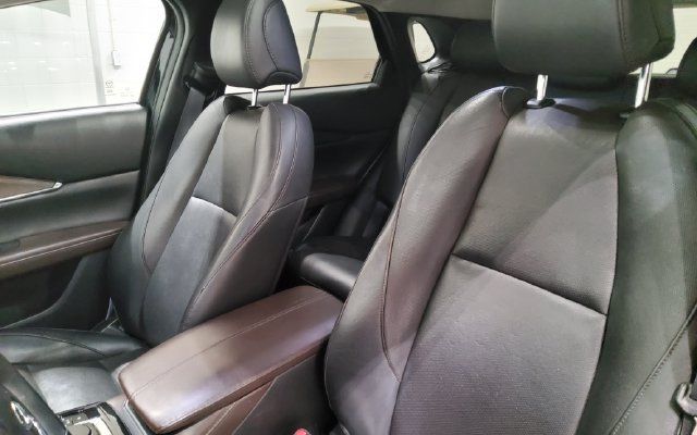 Used 2024 MAZDA CX-30 AWD 2.5 S w/ Premium Package image 19