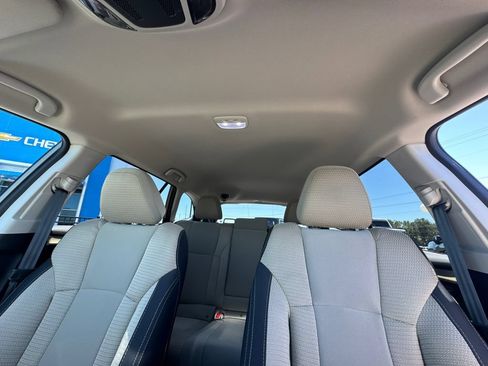 Used 2025 Subaru Outback Premium w/ Popular Package #1 AWD/4WD image 33