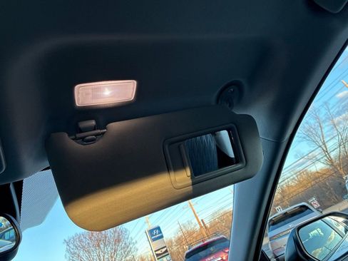 Used 2025 Toyota Camry LE image 37