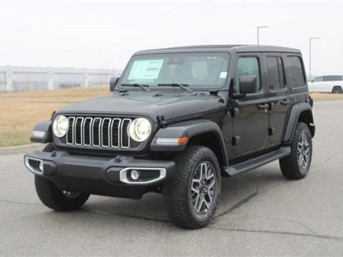 New 2025 Jeep Wrangler Sahara w/ Safety Group image 11