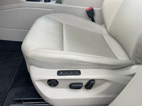 Used 2020 Volkswagen Atlas SEL image 19