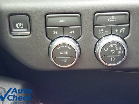 Used 2026 GMC Sierra 1500 Elevation AWD/4WD image 26