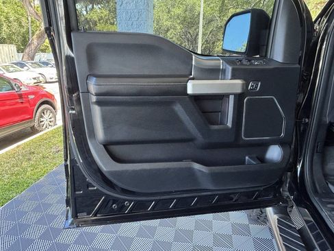 Used 2017 Ford F150 Lariat w/ Equipment Group 502A Luxury AWD/4WD image 16
