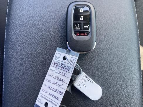 Used 2025 Honda CR-V EX image 20