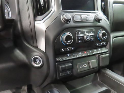 Used 2020 Chevrolet Silverado 2500 LTZ w/ LTZ Plus Package image 52